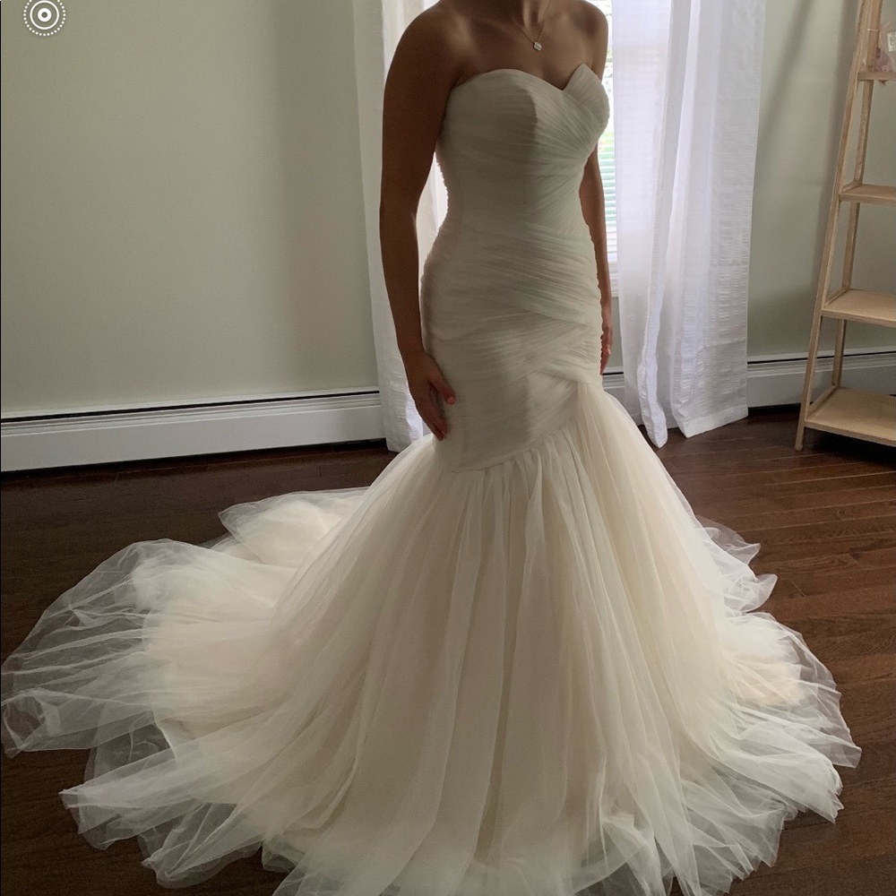 Ivory Essence of Australia Tulle Wedding Dress
